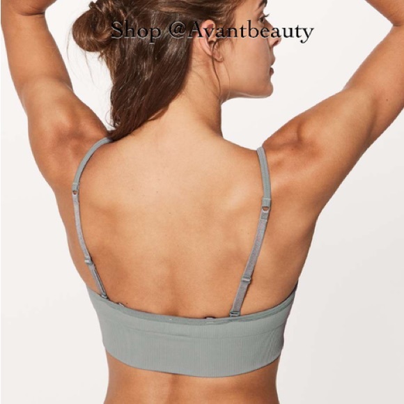 NWT lululemon awakening bra early gray with pads size 4 XS sport’s bra top taryn - Picture 2 of 7